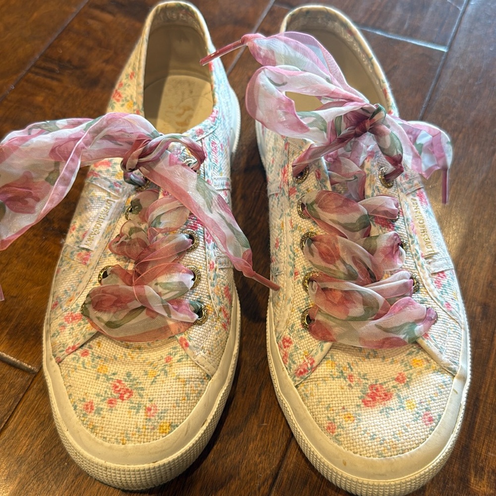 Love shack fancy sneaker
